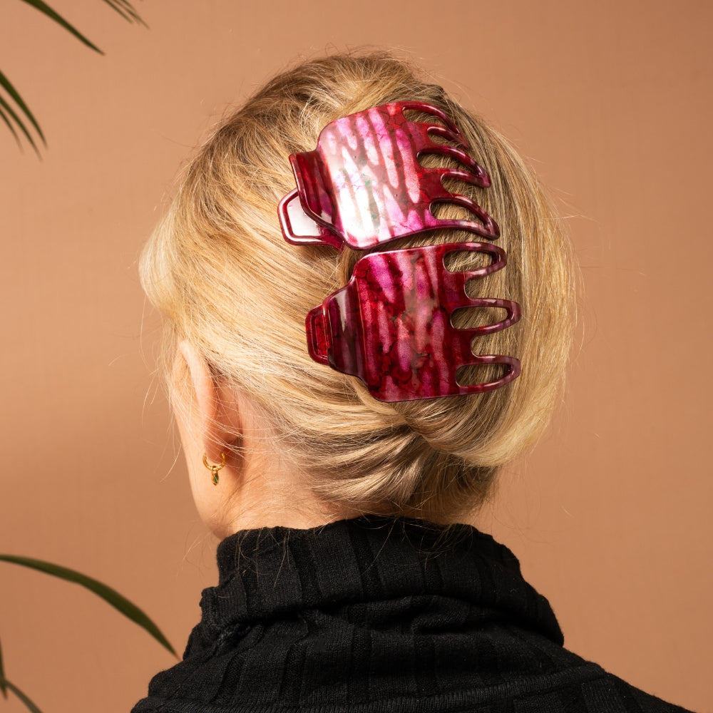 Pinza de pelo grande en forma de D