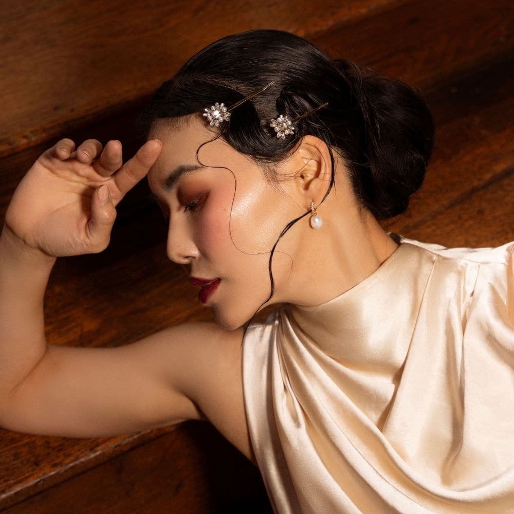 Crystal Art Deco Hair Slide Crystal in Pearl at Tegen Accessories