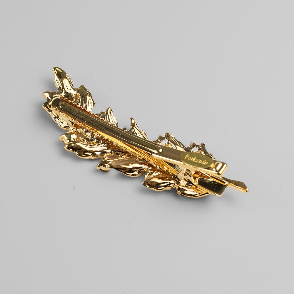 back of leaf beak clip
