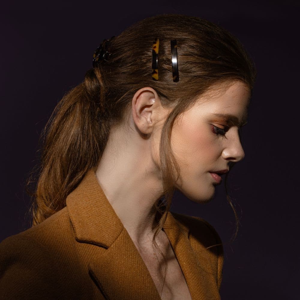 hinged hair clip