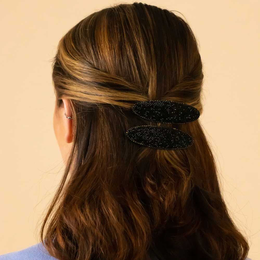 Oval Crystal Sparkle Snap Clip Crystal at Tegen Accessories |Black Crystal
