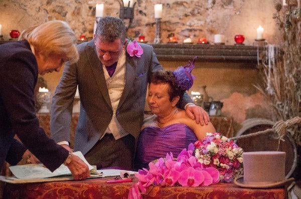 A bespoke fascinator for a pretty purple wedding! | Tegen Accessories